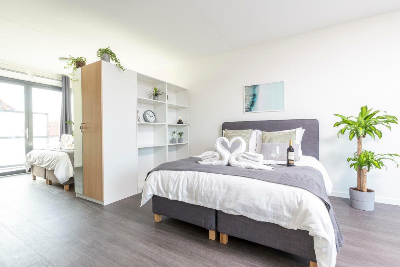Retreat To Quite Newly Build Centre Family 20a Apartment Delft