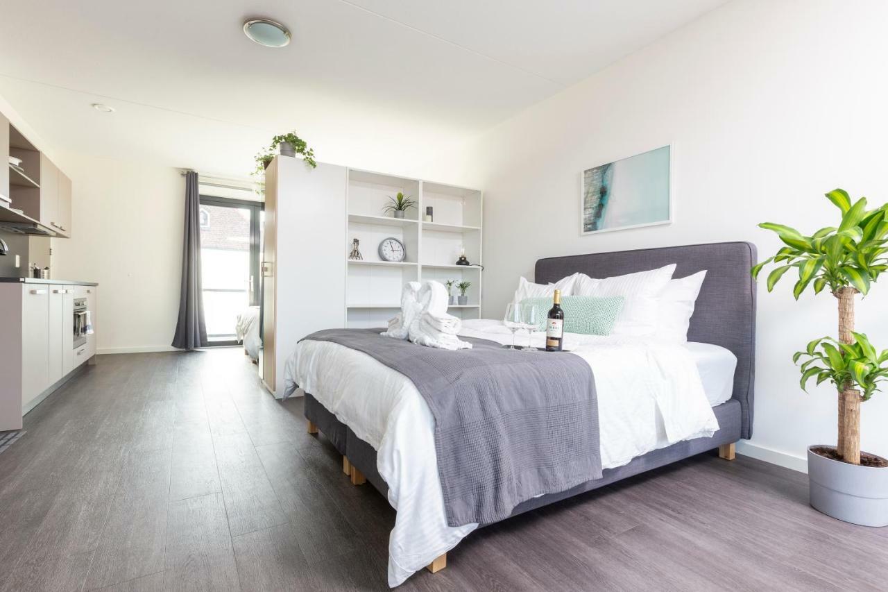Retreat To Quite Newly Build Centre Family 20a *